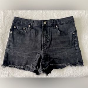 GAP Black Distressed 3” Shorts Size 30